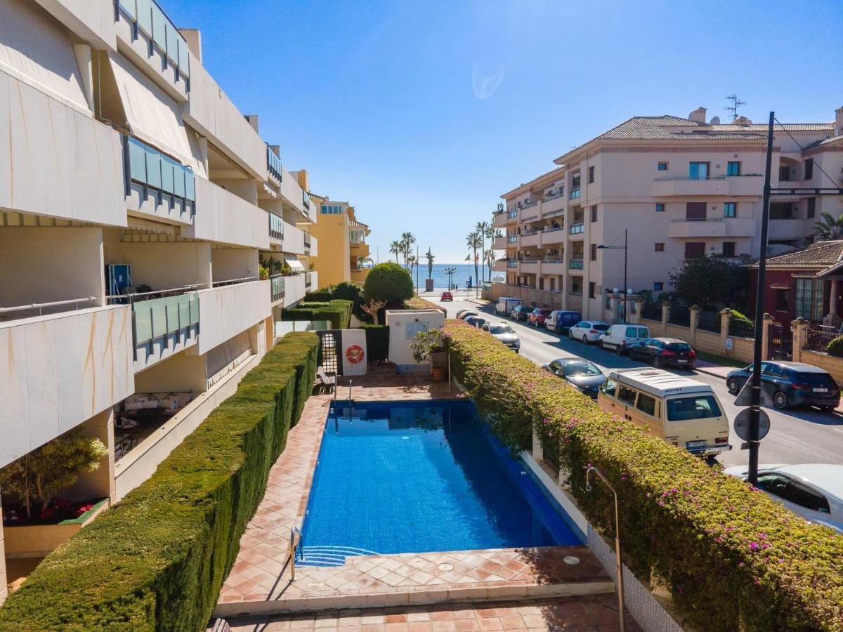 3 Bed Las Petunias, San Pedro Марбелья Екстер'єр фото